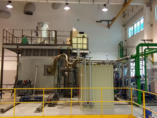 Vacuum furnaces go international